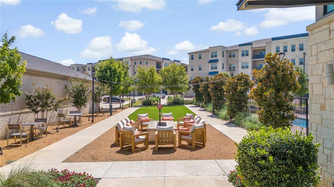 Furnished interior view inside a new home in Gatherings® at Twin Creeks, Allen (Image 5). Furnished interior view inside a new home in Gatherings® at Twin Creeks, Allen (Image 5).