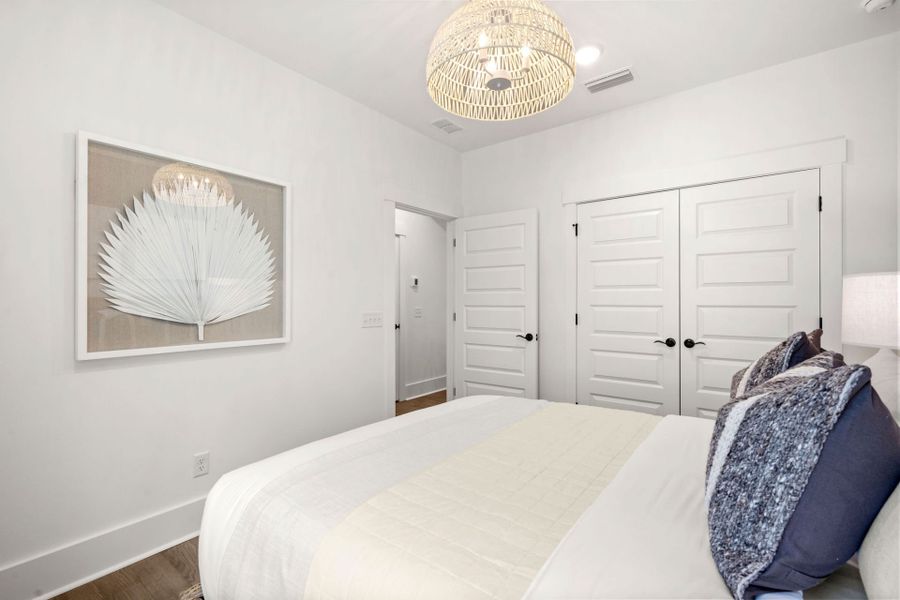 Furnished interior view inside a new home in Waterways, Richmond Hill (Image 16). Furnished interior view inside a new home in Waterways, Richmond Hill (Image 16).