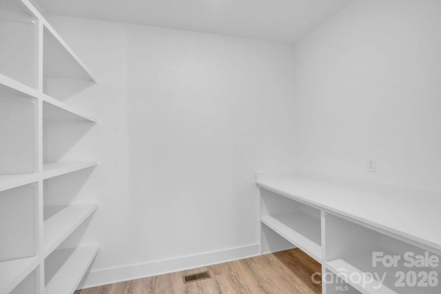 Spacious, unfurnished interior of a new home in , Charlotte (Image 20).