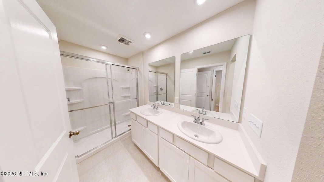 Furnished interior view inside a new home in Egret Creek, Jacksonville (Image 8).