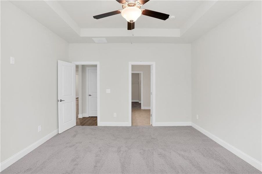 Spacious, unfurnished interior of a new home in Waters Edge, Mansfield (Image 8).