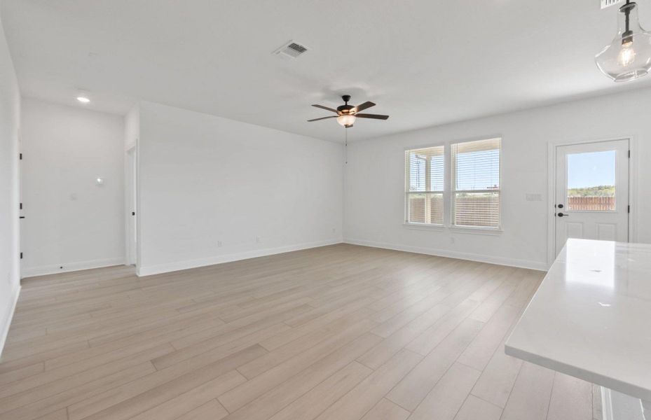 Spacious, unfurnished interior of a new home in Lagos, Manor (Image 12).