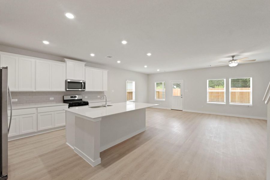 Furnished interior view inside a new home in Russell Ranch, Bay City (Image 10). Furnished interior view inside a new home in Russell Ranch, Bay City (Image 10).