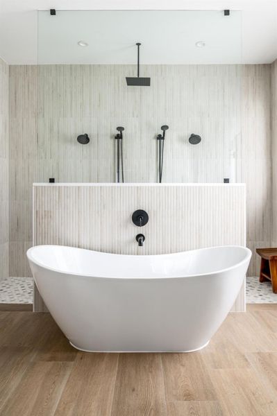 Image 40 of a home in .