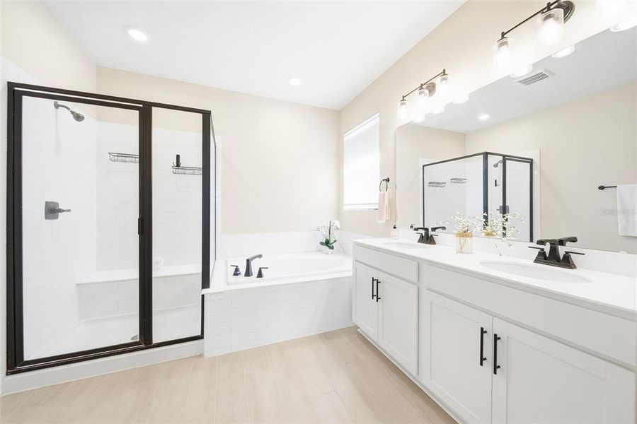 Furnished interior view inside a new home in , Haines City (Image 8).