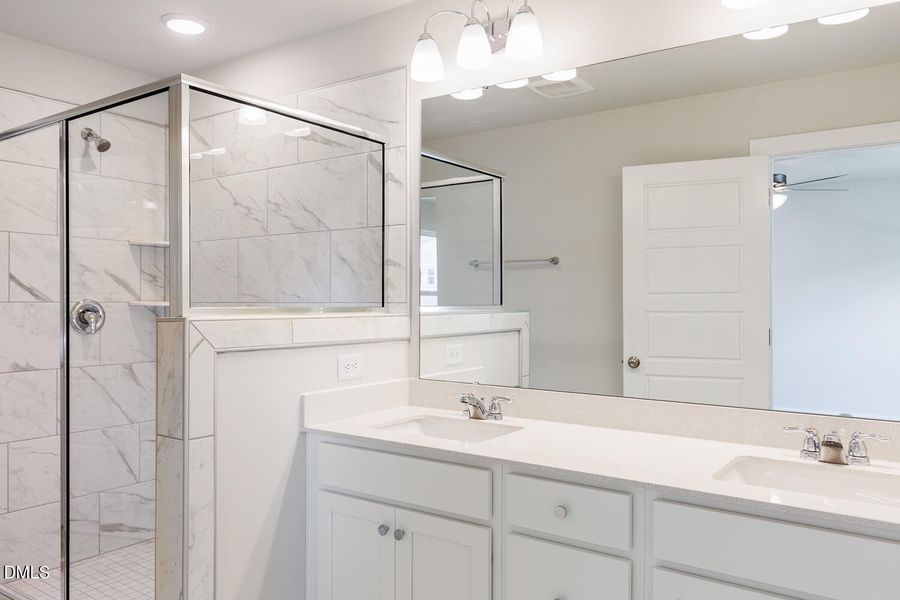 VNF-Lot 49-Aurora (22)