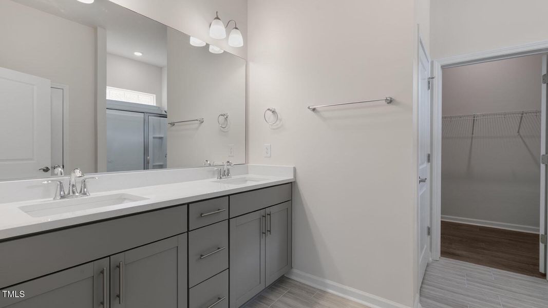 1140 Misty Creek Drive