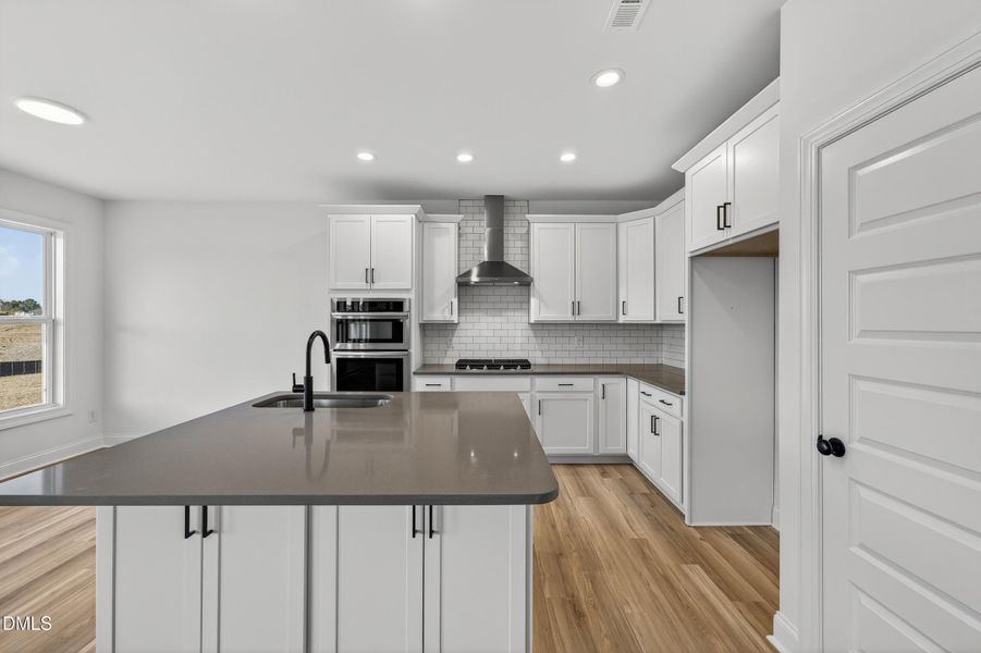 15 -66 tennyson drive, interior, kitchen