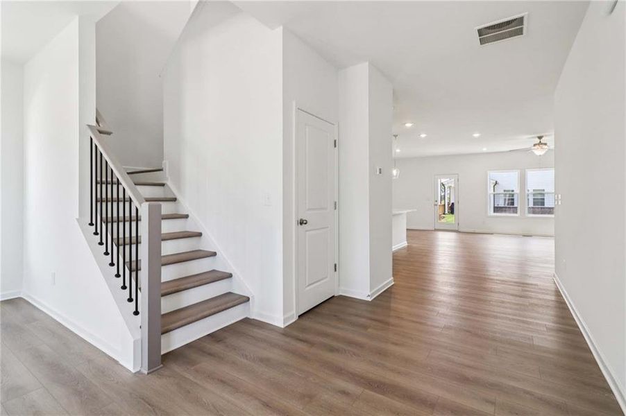 Spacious, unfurnished interior of a new home in Eastlyn Crossing, Flowery Branch (Image 21). Spacious, unfurnished interior of a new home in Eastlyn Crossing, Flowery Branch (Image 21).