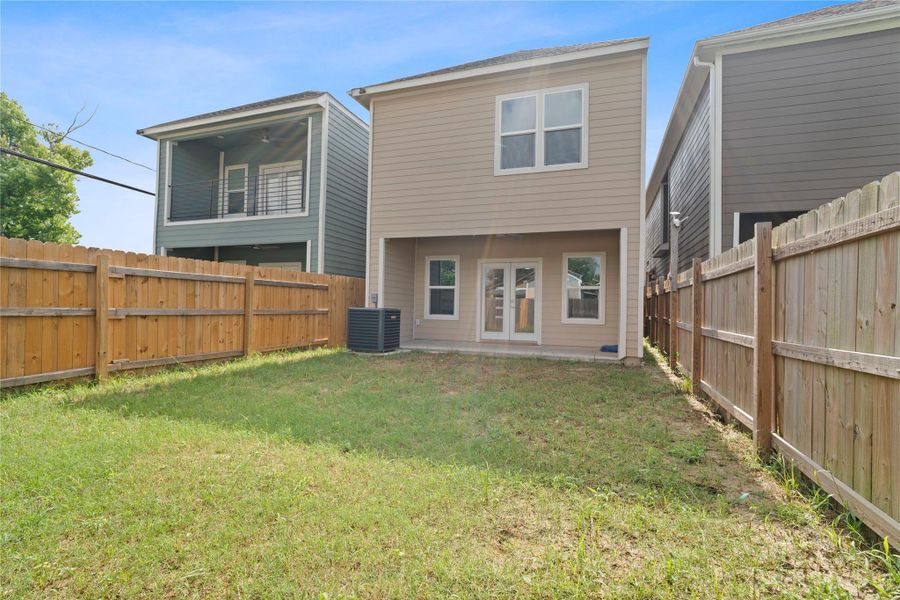 Exterior details and patio area of a home in , Houston (Image 27). Exterior details and patio area of a home in , Houston (Image 27).