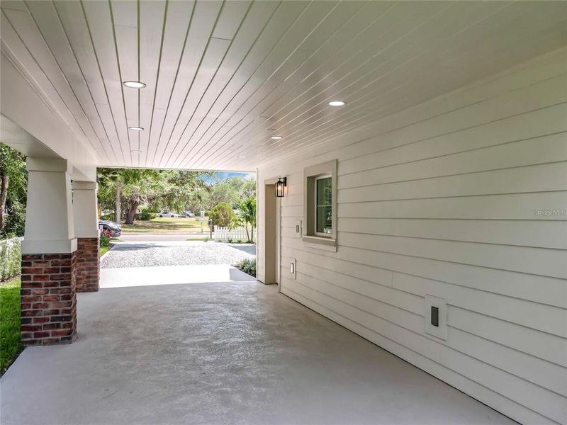 Exterior details and patio area of a home in , Winter Garden (Image 28). Exterior details and patio area of a home in , Winter Garden (Image 28).