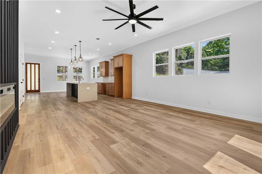 Spacious, unfurnished interior of a new home in , Atlanta (Image 44). Spacious, unfurnished interior of a new home in , Atlanta (Image 44).