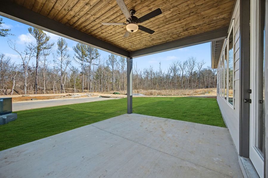 Representative exterior details of a home built from the Devonshire by Parkside Builders in Givens Park, Chattanooga (Image 4).