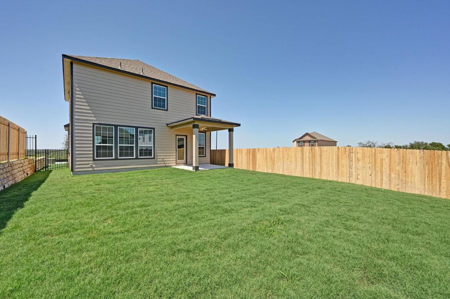 Image 27 of a home in Creekside at Estancia. Image 27 of a home in Creekside at Estancia.