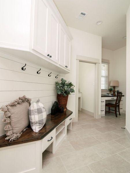 Representative furnished interior of a home built from the The Savannah by Reece Homes in Oakmont, Bryan (Image 17).