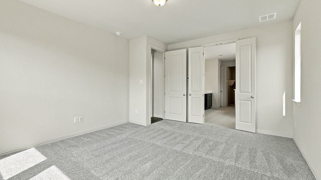 Furnished interior view inside a new home in Wildflower Ranch, Fort Worth (Image 25). Furnished interior view inside a new home in Wildflower Ranch, Fort Worth (Image 25).