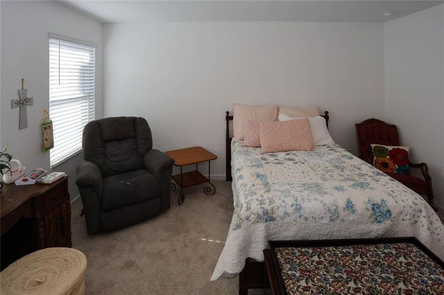 Furnished interior view inside a new home in Laurelwood, Douglasville (Image 18).