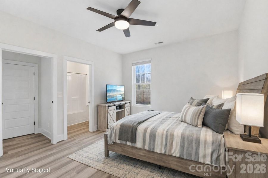 Virtually Staged - Main Level Primary Suite Virtually Staged - Main Level Primary Suite