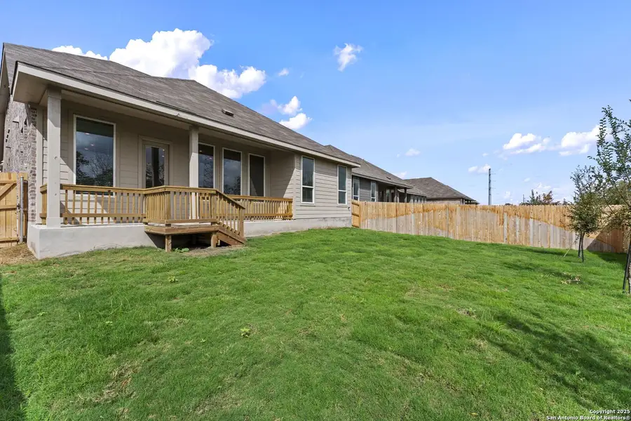 Exterior details and patio area of a home in , New Braunfels (Image 2).