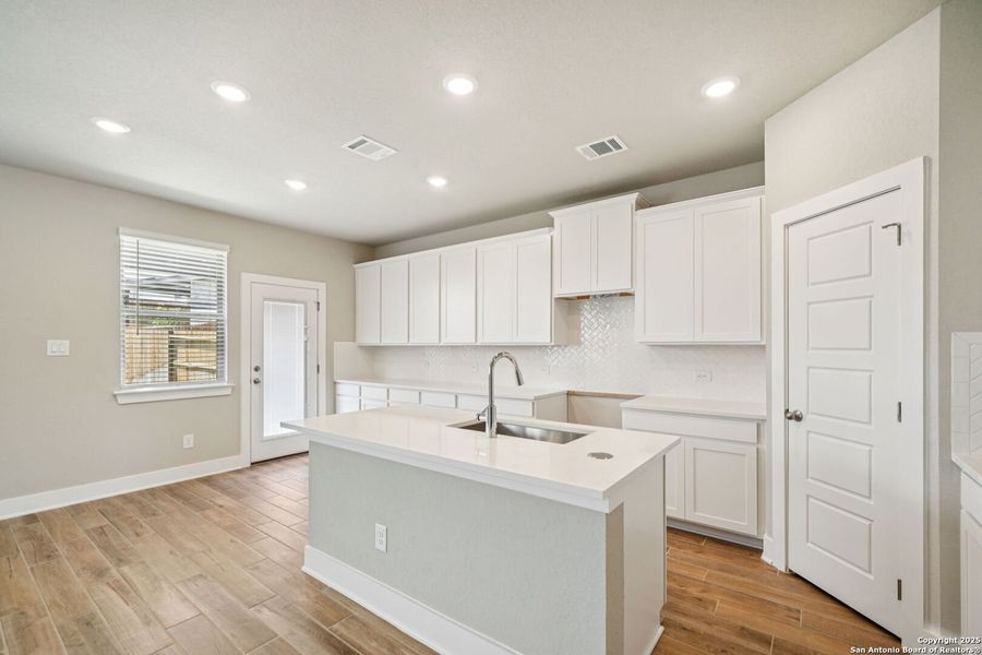 Furnished interior view inside a new home in Comanche Ridge, San Antonio (Image 6). Furnished interior view inside a new home in Comanche Ridge, San Antonio (Image 6).