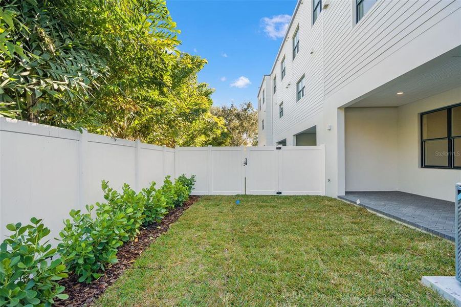 Exterior details and patio area of a home in , Tampa (Image 30).