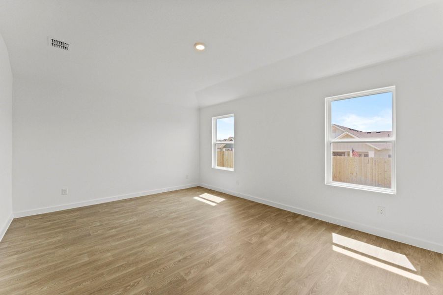 Spacious, unfurnished interior of a new home in Sonoma Oaks, Fredericksburg (Image 18). Spacious, unfurnished interior of a new home in Sonoma Oaks, Fredericksburg (Image 18).