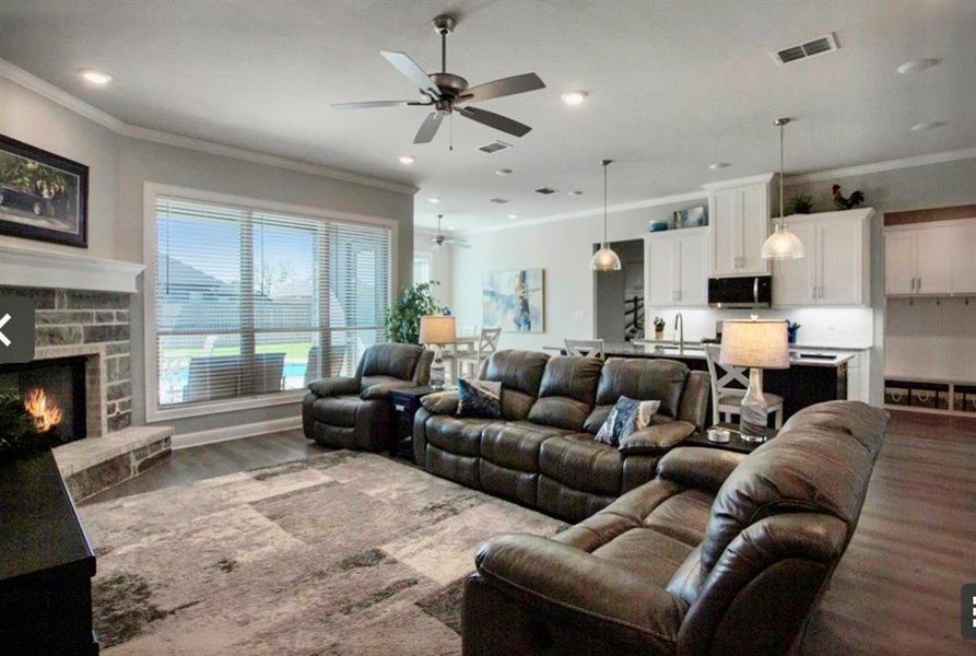 Furnished interior view inside a new home in , Bullard (Image 14).