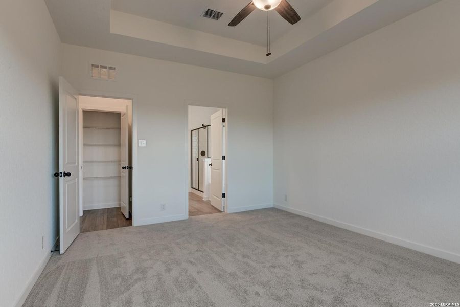 Spacious, unfurnished interior of a new home in Cordova Trails, Seguin (Image 12).