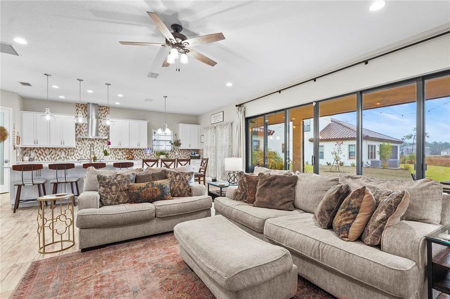 Furnished interior view inside a new home in , Parrish (Image 52).