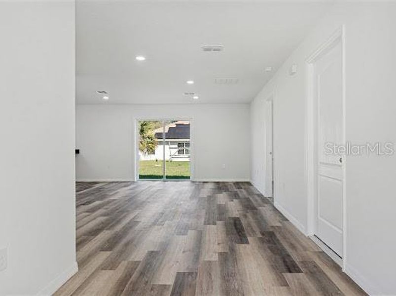 Spacious, unfurnished interior of a new home in , Kissimmee (Image 18). Spacious, unfurnished interior of a new home in , Kissimmee (Image 18).
