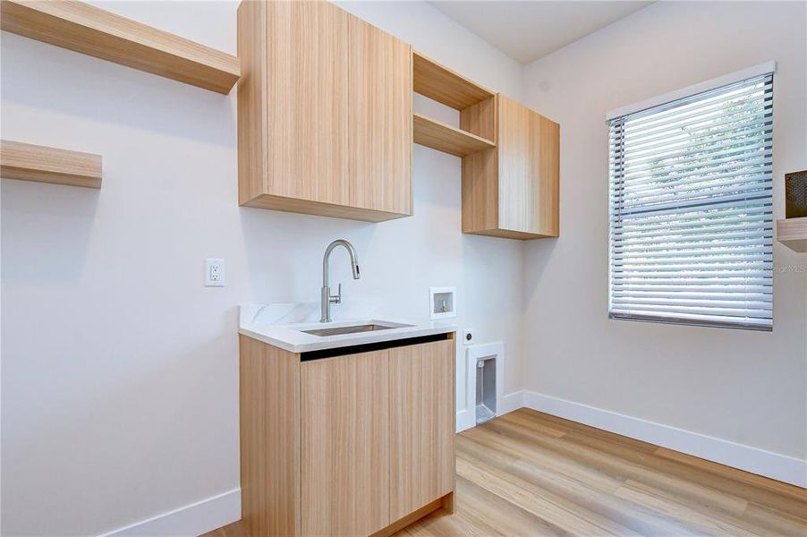 Close-up of interior finishes inside a home in , Tampa (Image 21).