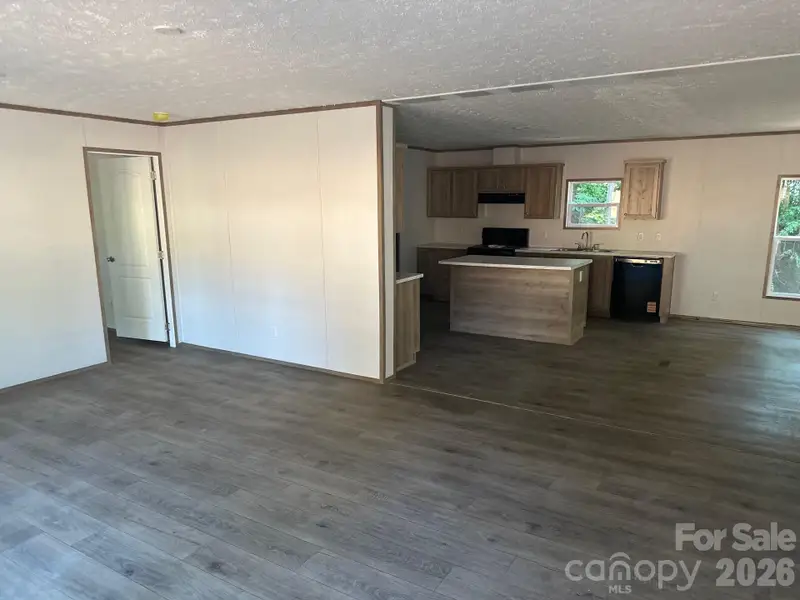 Spacious, unfurnished interior of a new home in , Mooresville (Image 4).