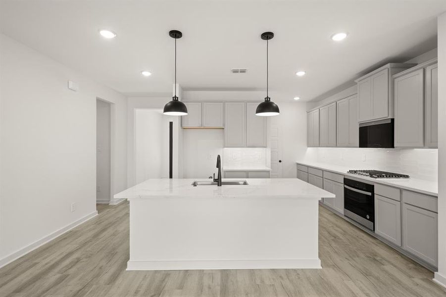 328 Deer Ridge- Kitchen-2