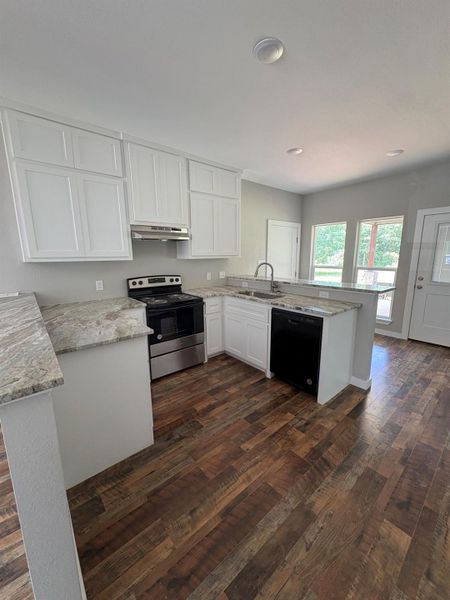 Large kitchen area