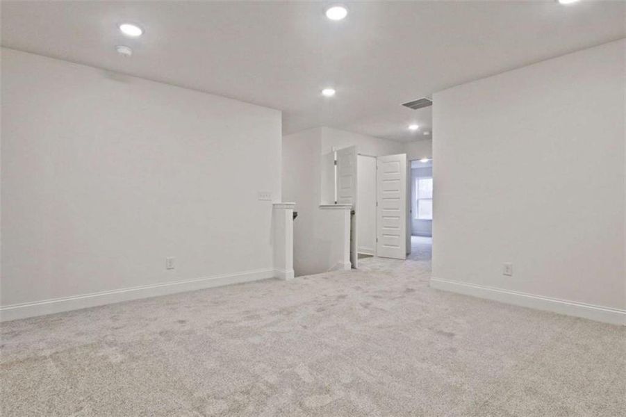 Spacious, unfurnished interior of a new home in Porter Reserve, Decatur (Image 19).