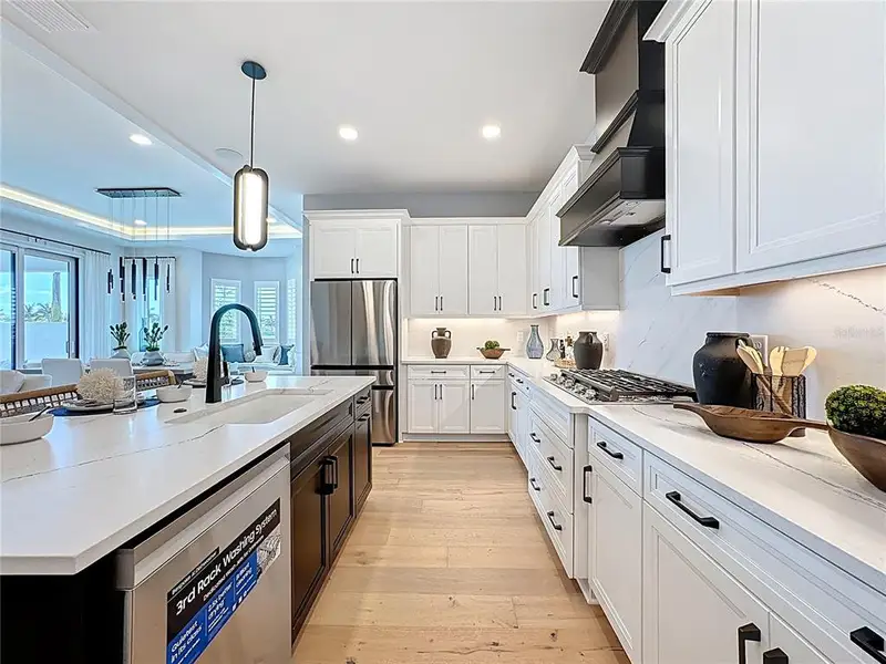 Furnished interior view inside a new home in , Bradenton (Image 73).