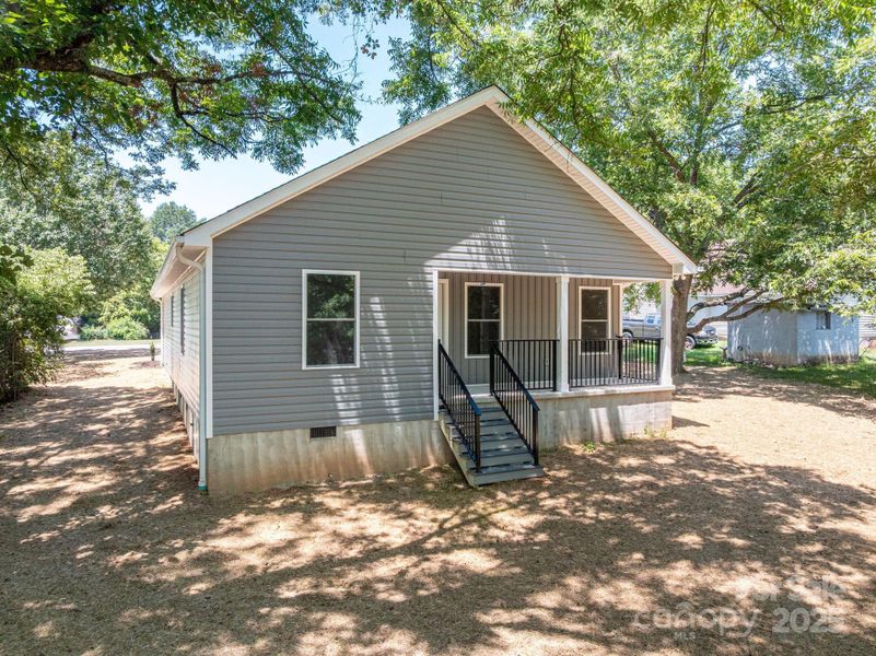 Exterior details and patio area of a home in , Cherryville (Image 18).