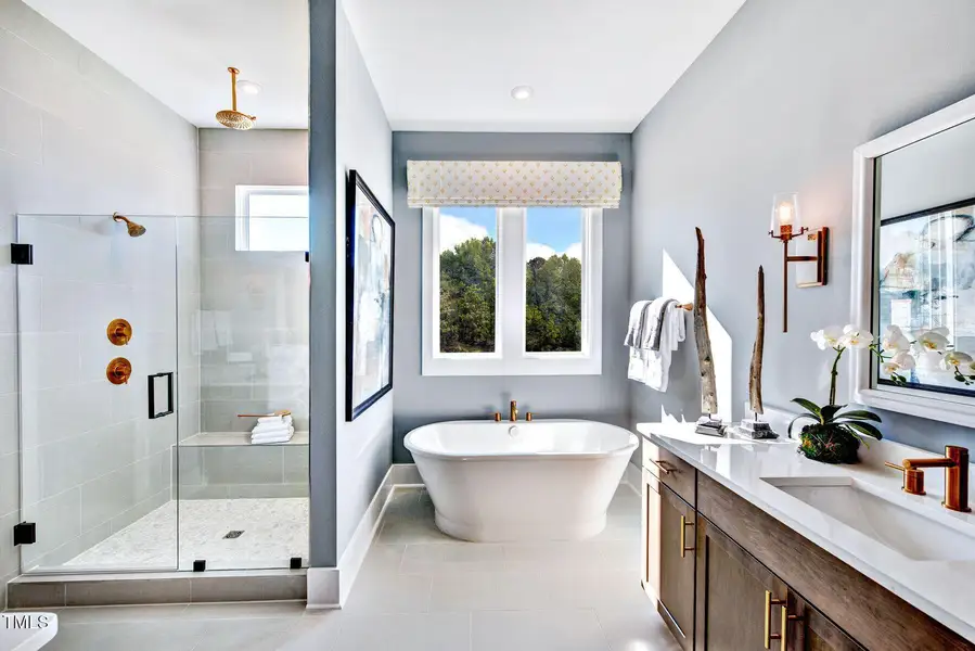 Low_Resolution_JPG-LOCE_0058_00-Sebastia Low_Resolution_JPG-LOCE_0058_00-Sebastia