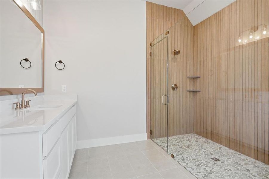 Furnished interior view inside a new home in Aledo Heights - Aledo ISD, Annetta South (Image 10).