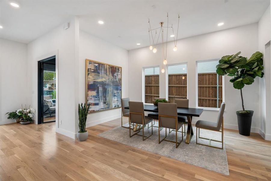 Furnished interior view inside a new home in , Dallas (Image 23).