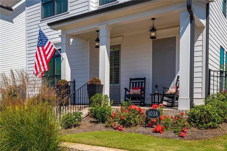 Exterior details and patio area of a home in Idylwilde, Canton (Image 3).