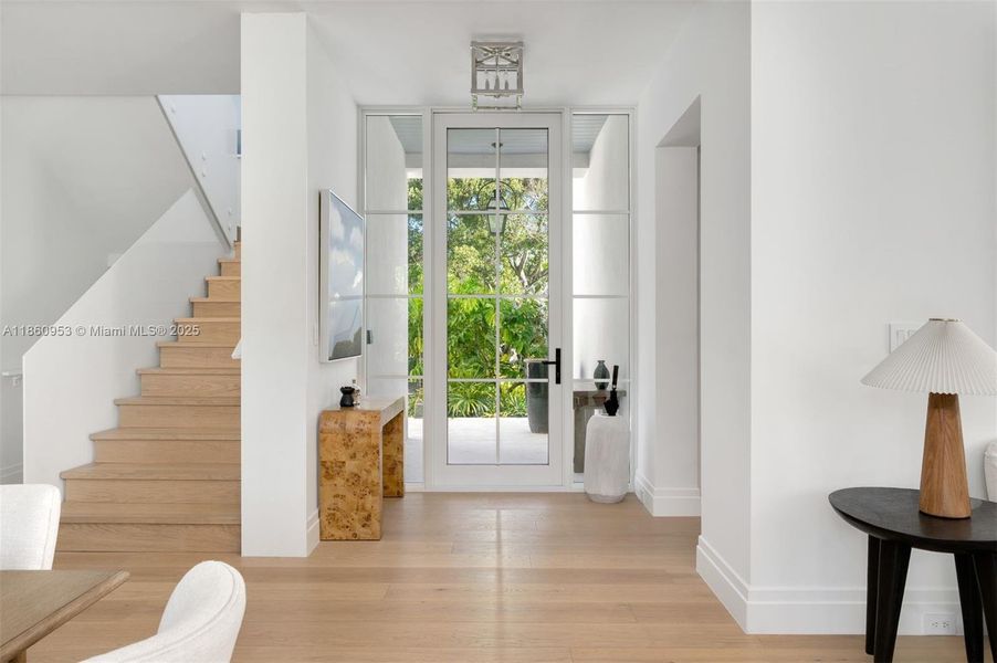 Furnished interior view inside a new home in , Key Biscayne (Image 50). Furnished interior view inside a new home in , Key Biscayne (Image 50).