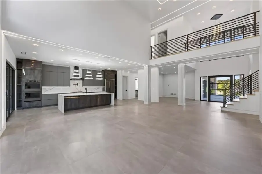 Spacious, unfurnished interior of a new home in , Smyrna (Image 67).