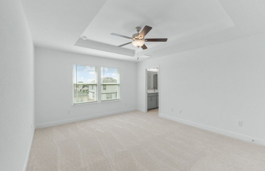 Spacious, unfurnished interior of a new home in Patterson Ranch, Georgetown (Image 11).