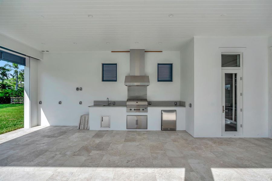 Grill, Beverage Center, Sink, Hood Grill, Beverage Center, Sink, Hood
