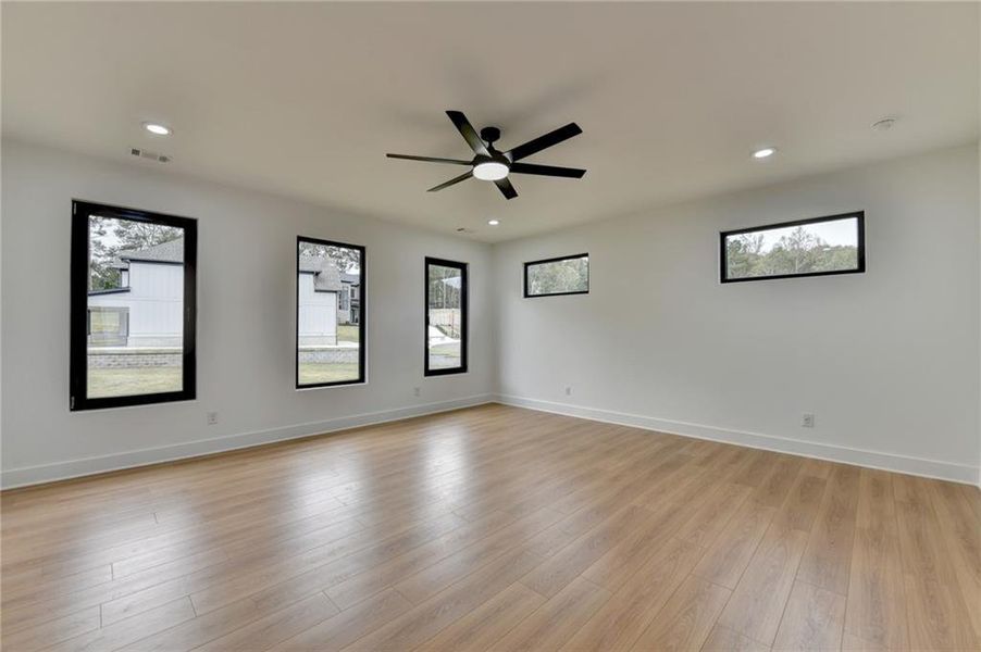 Spacious, unfurnished interior of a new home in , Auburn (Image 39). Spacious, unfurnished interior of a new home in , Auburn (Image 39).