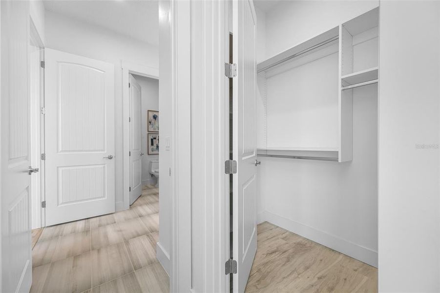 Spacious, unfurnished interior of a new home in , Madeira Beach (Image 19).