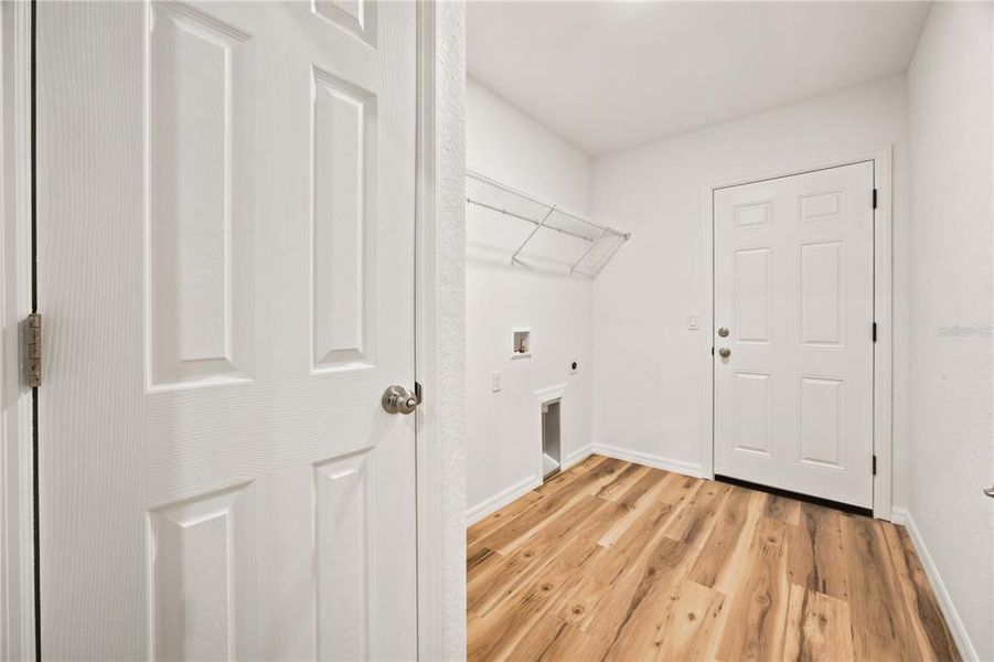 Spacious, unfurnished interior of a new home in , Ocala (Image 19).