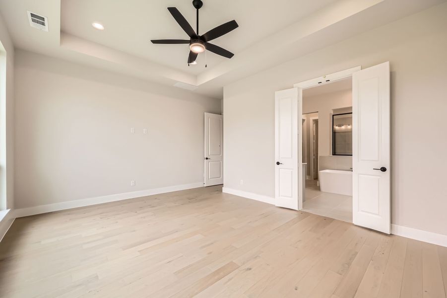 Plan 859 Representative Photo - Main Bedroom Plan 859 Representative Photo - Main Bedroom