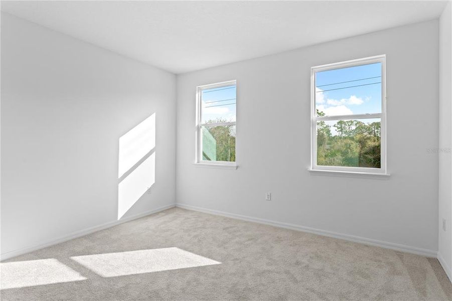Spacious, unfurnished interior of a new home in Westchase Station, Tampa (Image 43).
